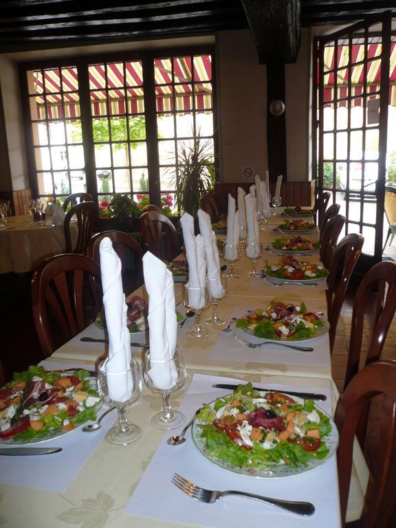 Auberge Bourbonnaise Lurcy-Levis Екстер'єр фото