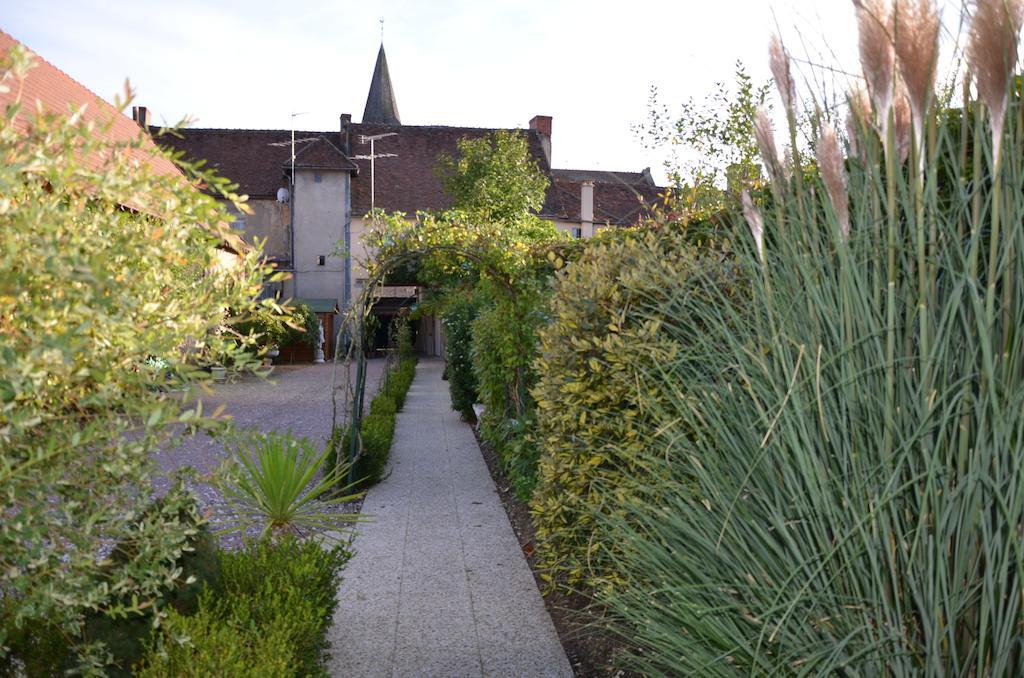 Auberge Bourbonnaise Lurcy-Levis Екстер'єр фото